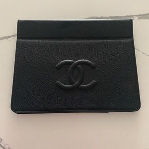 Authentic Chanel Womens CC Caviar Leather (Pad Case Cover 9.5" x 7.5"